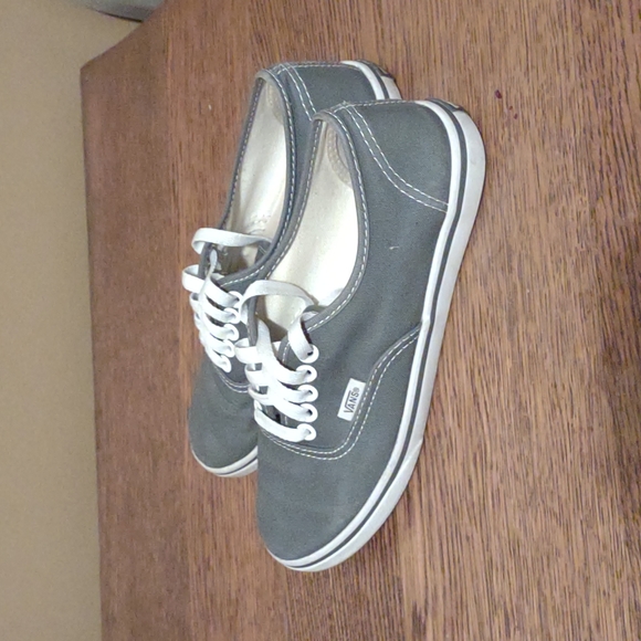 Vans canvas tennies - Picture 2 of 5